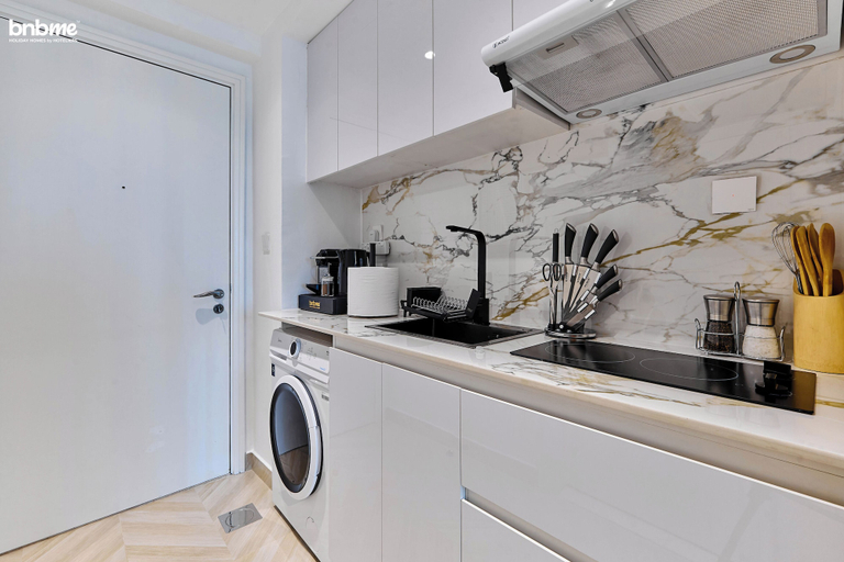 Others 3, bnbme - Gold Crest Views 2 - STUDIO, Dubai