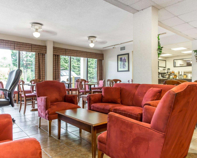 Public Area 2, Townhouse Winston Salem - University, Forsyth