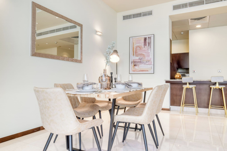 Food & Drinks, Tiara Residences - Mint Stay, Dubai