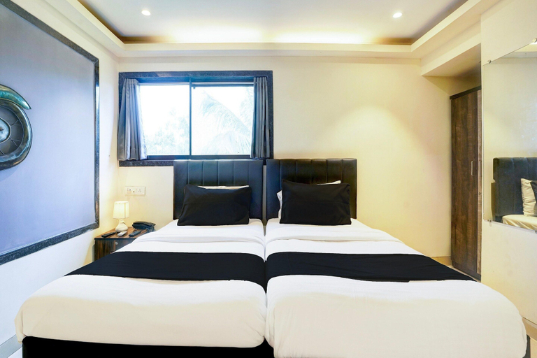 Room 5, Comfortable Stays at Navi Mumbai, Thane