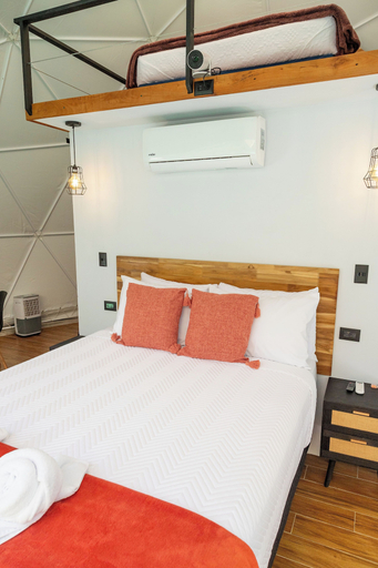 Bedroom 2, Macas Moon Glamping Monteverde, Abangares