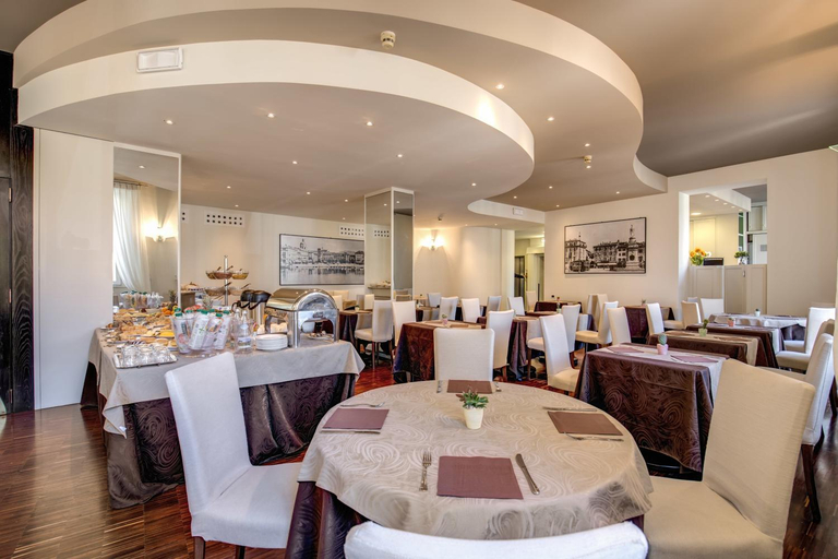 Food & Drinks 5, Albergo Firenze, Como