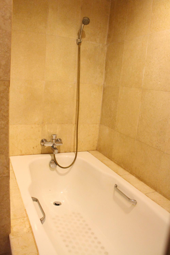 Bathroom 4, Swiss-Belhotel Tarakan, Tarakan