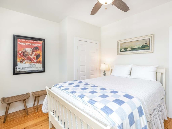 Bedroom 1, Shore Beats Work by Tybee Vacation Rentals, Chatham
