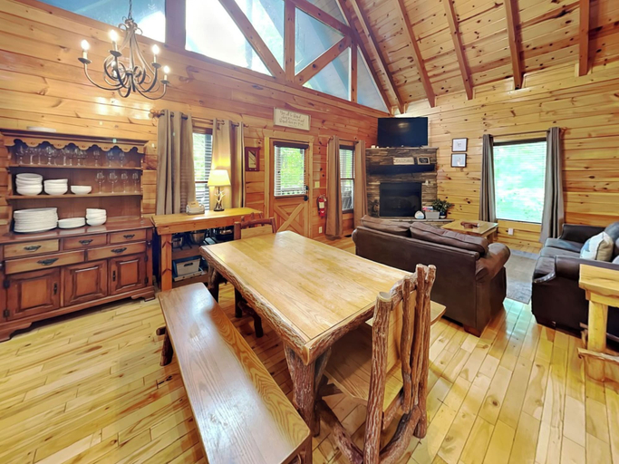 Others 4, Bears Repeating by Jackson Mountain Rentals, Sevier