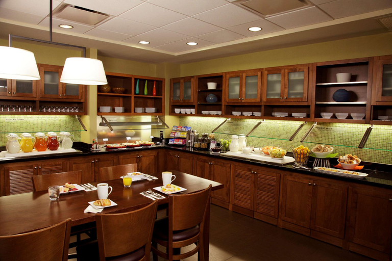 Food & Drinks 5, Hyatt Place Columbus North, Muscogee