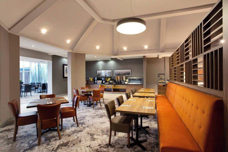 Food & Drinks 5, Leonardo Hotel and Conference Venue Aberdeen Airport, Aberdeen