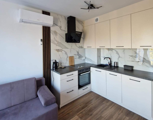 Private kitchen 5, Comfortable Holiday Apartment Close to the sea, Koszalin
