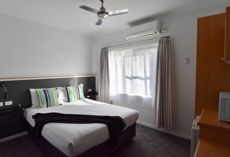 Bedroom 15