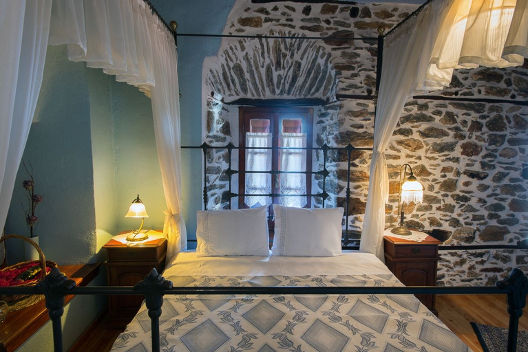 Bedroom 4, Mansion Terpou, Thessaly