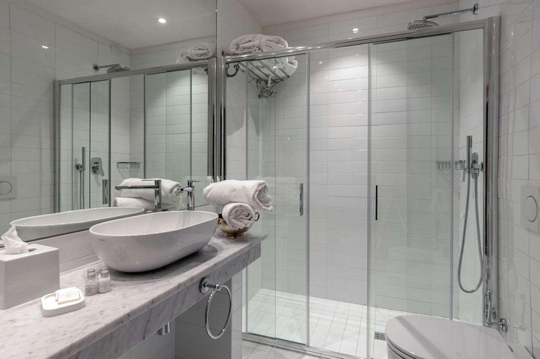 Bathroom 4, Cellai Boutique Hotel, Florence