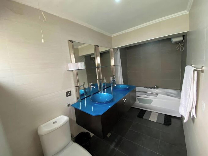 Bathroom 2, The Emem Apartment, Eti-Osa
