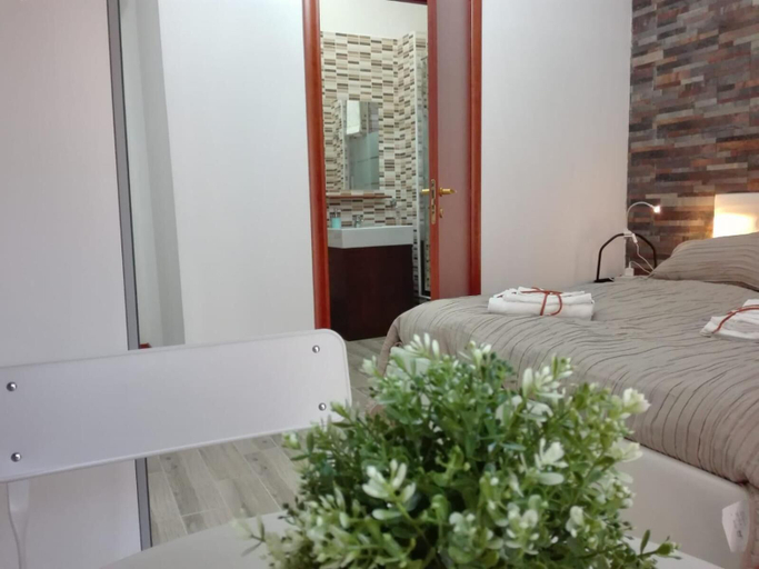 Bedroom 2, Le Tre Meraviglie a 200m Dal Mare, Catania