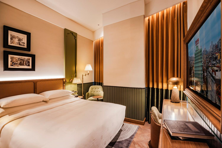 Bedroom 13