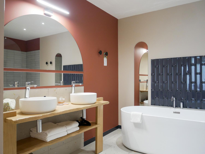 Bathroom 4, Best Western Le Bois De La Marche, Vienne