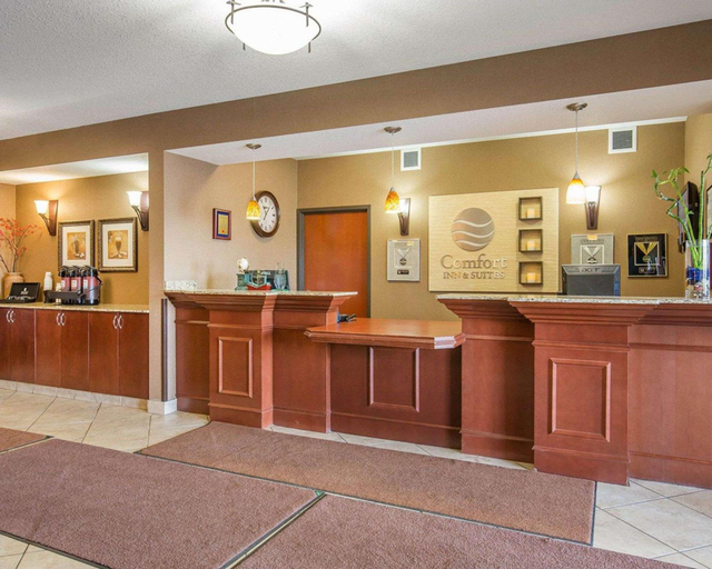 Public Area 2, Comfort Inn & Suites, Division No. 6