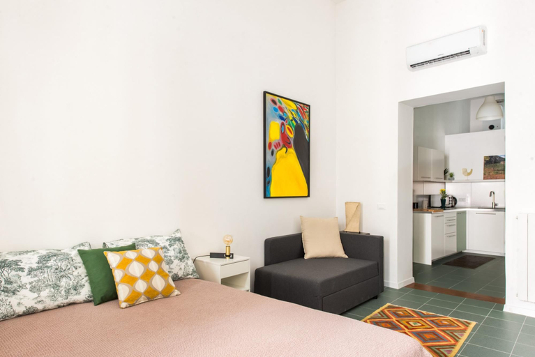 Room 5, Casetta Verde Alla Vucciria by Wonderful Italy, Palermo