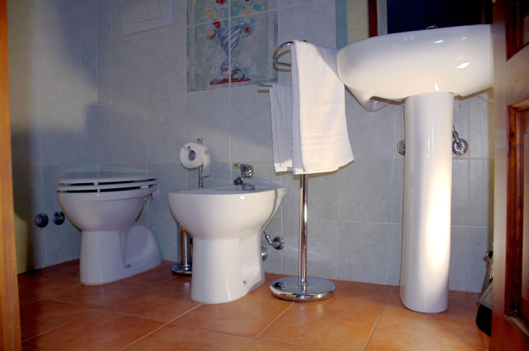Bathroom 4, Il Pino Bioagricoltura, Arezzo