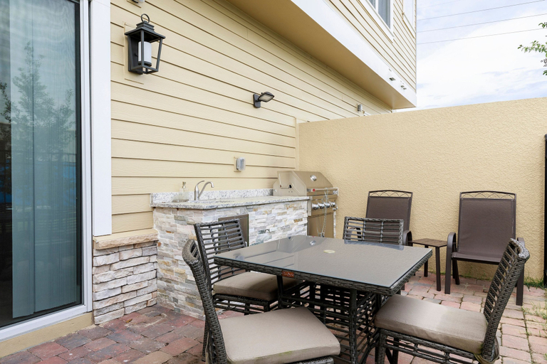 Room 3, New 4 BR 4 BA Villa 1804ft 5min Disney BBQ, Osceola