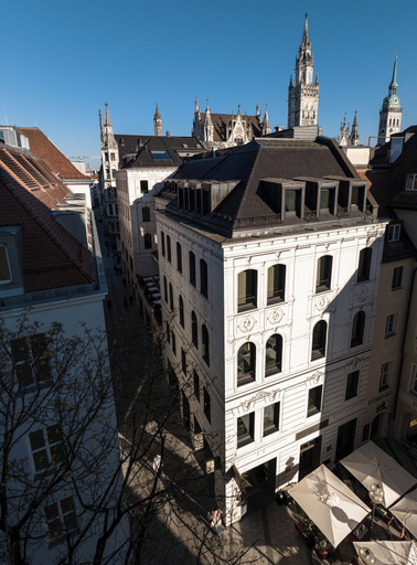 Exterior & Views 2, DO & CO Hotel München, München