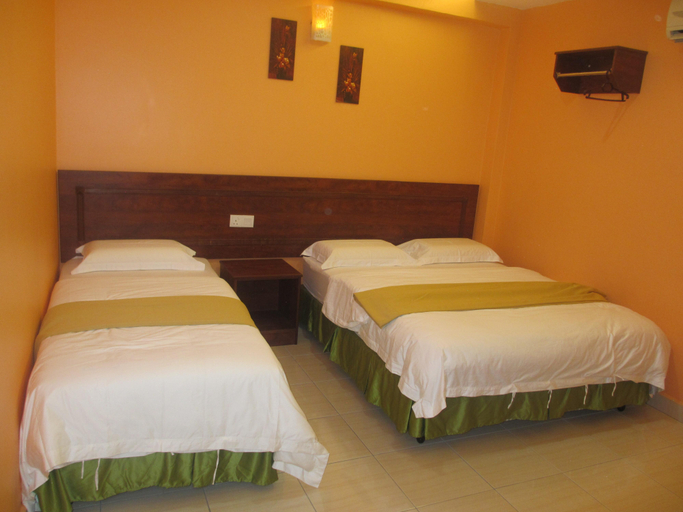 Bedroom 4, Highway Budget Hotel, Kinta