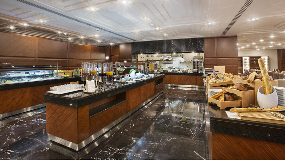 Food & Drinks 5, DoubleTree by Hilton Istanbul - Avcilar, Avcılar