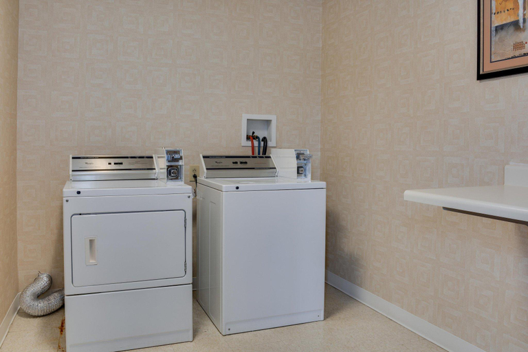Others 4, Hampton Inn Atlanta-Fairburn, Fulton