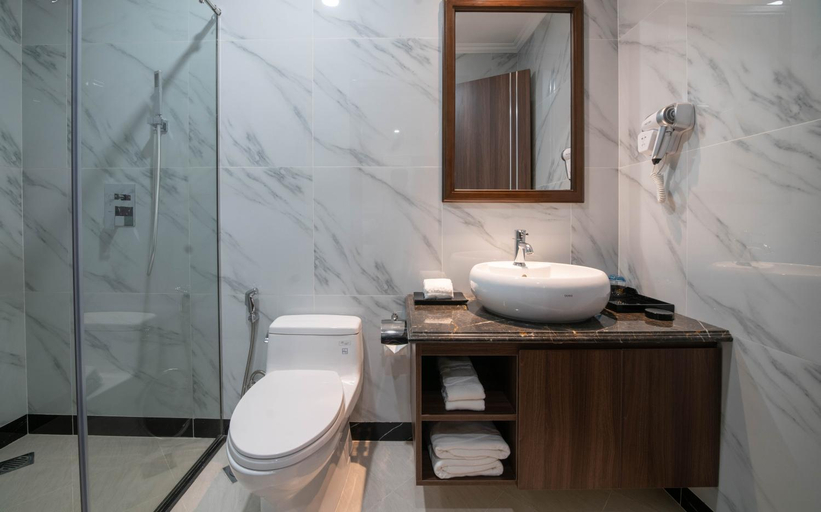 Bathroom 4, Hillary Hanoi Hotel, Cầu Giấy