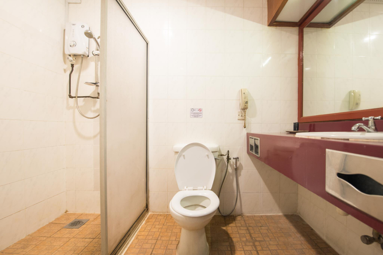 Bathroom, The Dream Hotel, Tawau