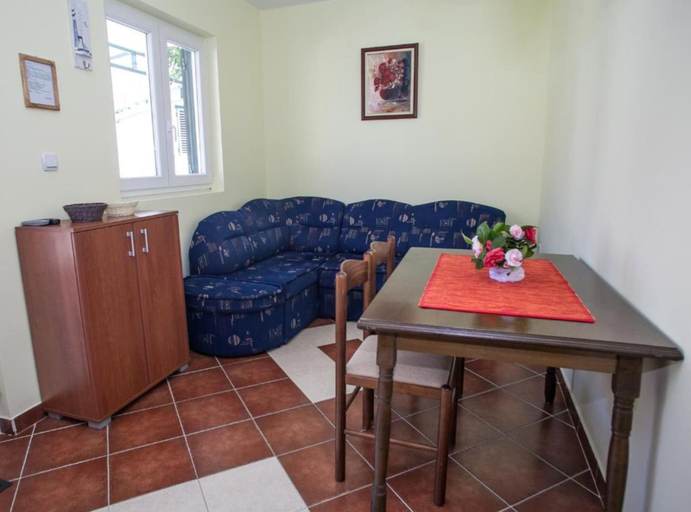 Others 3, Charming Seaside Escape in Kotor