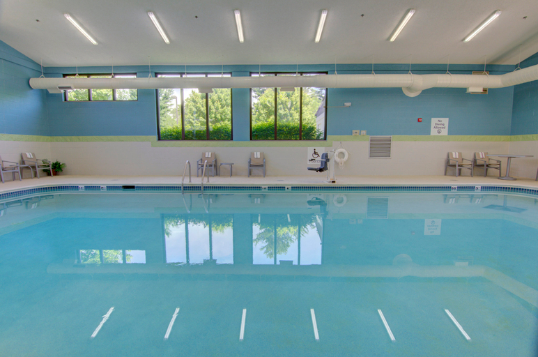 Sport & Beauty 5, Holiday Inn Express & Suites BLACKSBURG - UNIVERSITY AREA by IHG, Montgomery