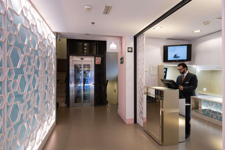 Public Area 4, Catalonia Goya, Madrid