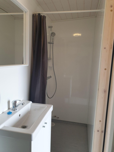 Bathroom 4, Black Beach Small Cottage, Ölfushreppur