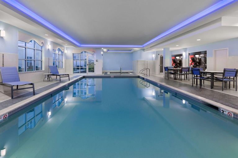 Sport & Beauty 4, Homewood Suites by Hilton Boston/Canton, Norfolk