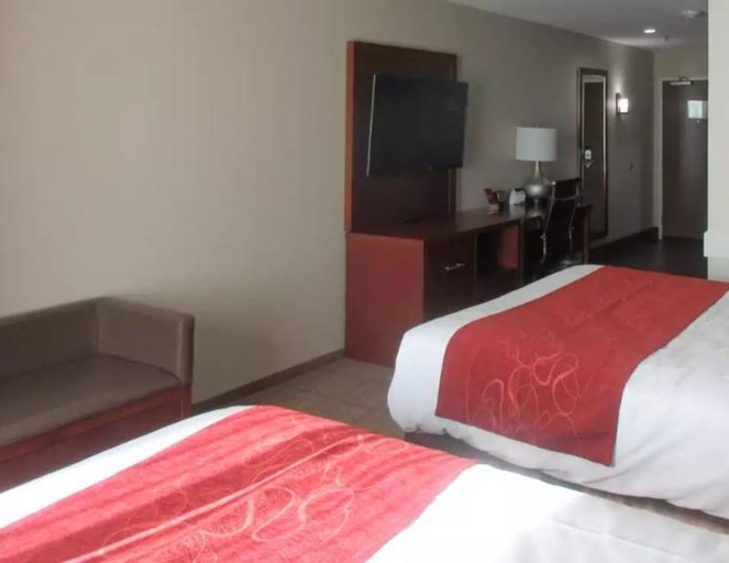 Bedroom 3, Comfort Suites Bowling Green Southeast, Warren