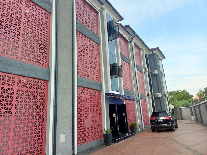 Exterior & Views 2, Daystar Luxury Apartment, Oshimili South