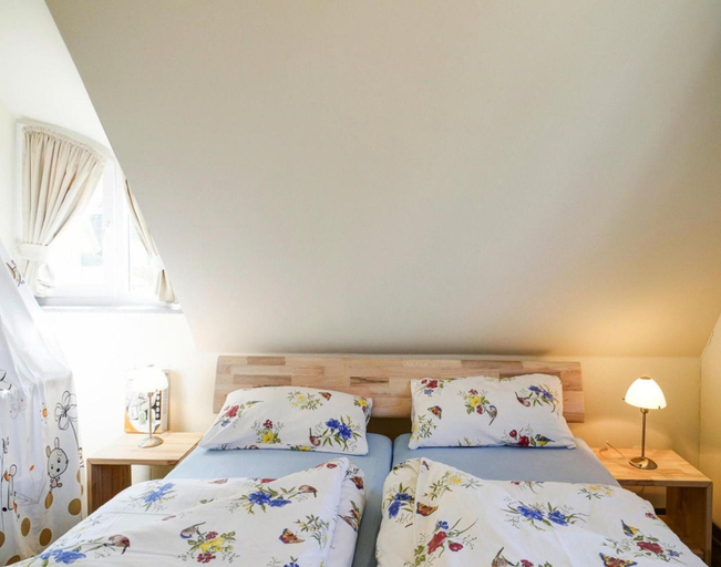 Bedroom 2, Holiday House Nightingale, Glowe, Vorpommern-Rügen