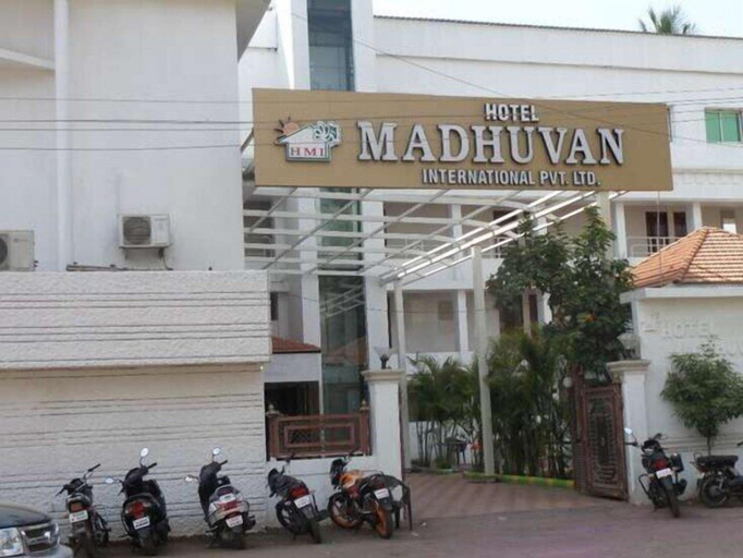 Exterior & Views 2, Hotel Madhuvan International, Bijapur