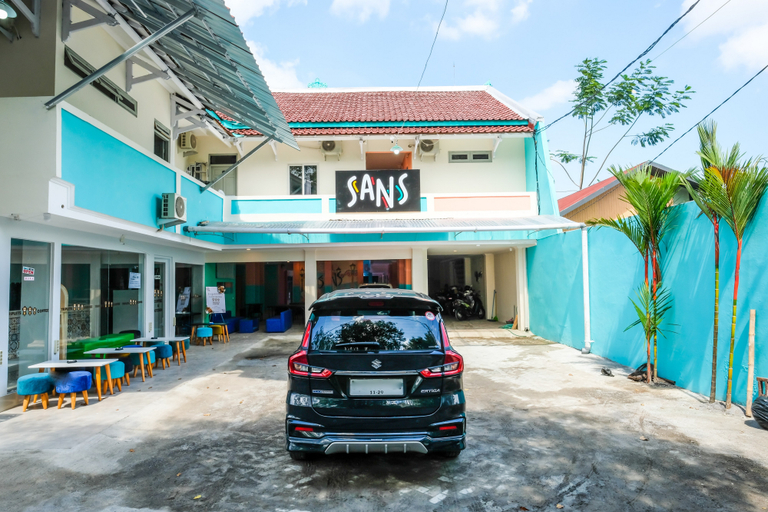 Exterior & Views 2, Sans Hotel Triplets Jogja Expo Center, Bantul