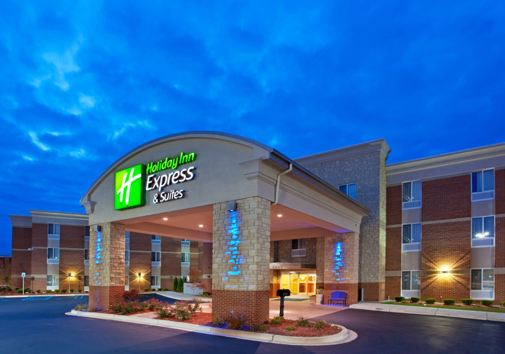 Exterior & Views 2, Holiday Inn Express & Suites AUBURN HILLS by IHG, Oakland