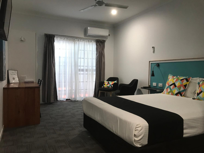 Bedroom 16