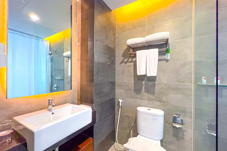 Bathroom 2