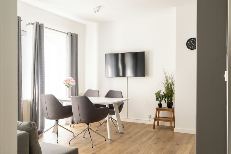 Others 5, RentPlanet - Apartament Stawowa, Środa Śląska