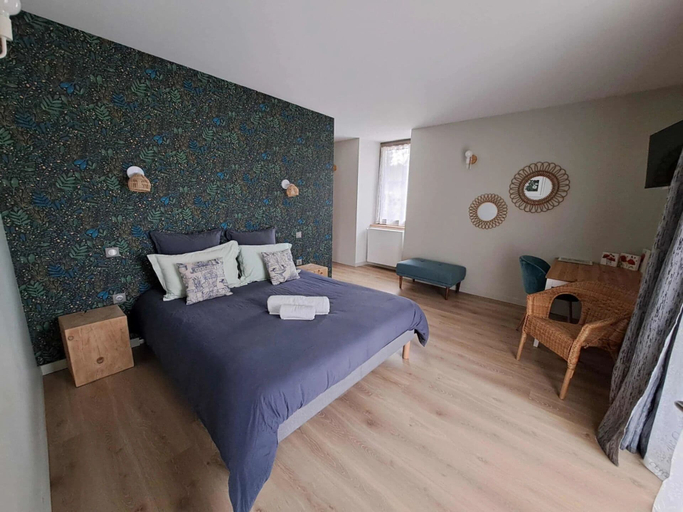Bedroom 3, La Pause ô Logis, Jura