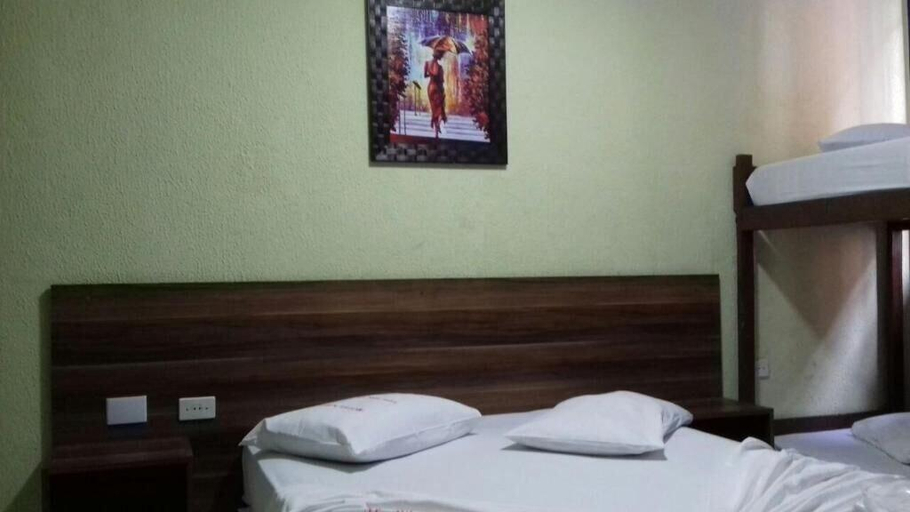 Bedroom 5, Hotel Michel, São Paulo