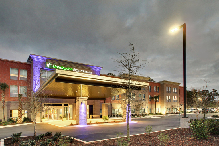 Exterior & Views 2, Holiday Inn Express & Suites SUMMERVILLE by IHG, Berkeley