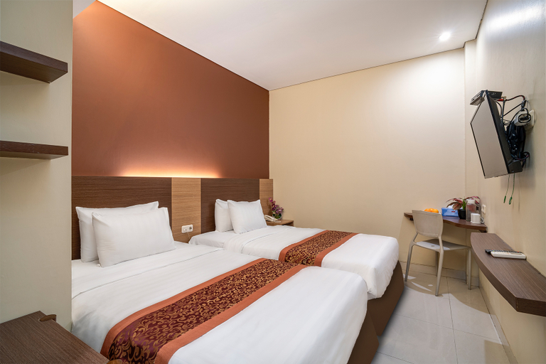Bedroom 16