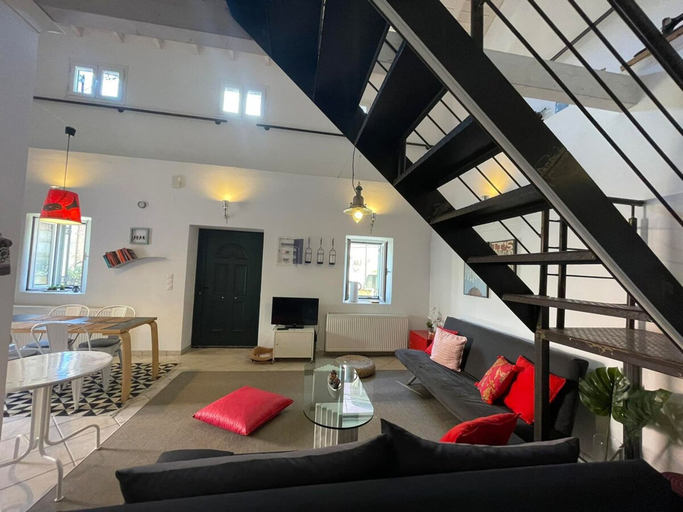 Room 2, Ourano -gastouri Village Center, Ionian Islands