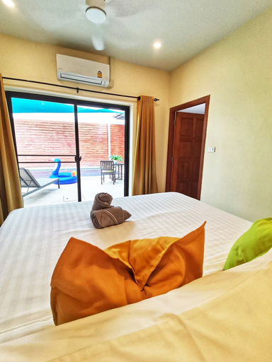 Bedroom 2, AnB poolvilla 3BR beach in pratamnakhill, Pattaya