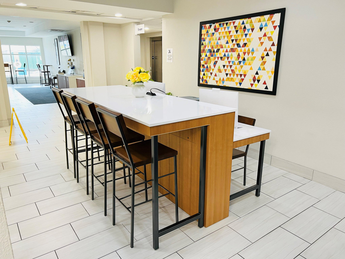 Business Facilities